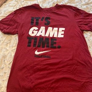 maroon nike volleyball tee shirt